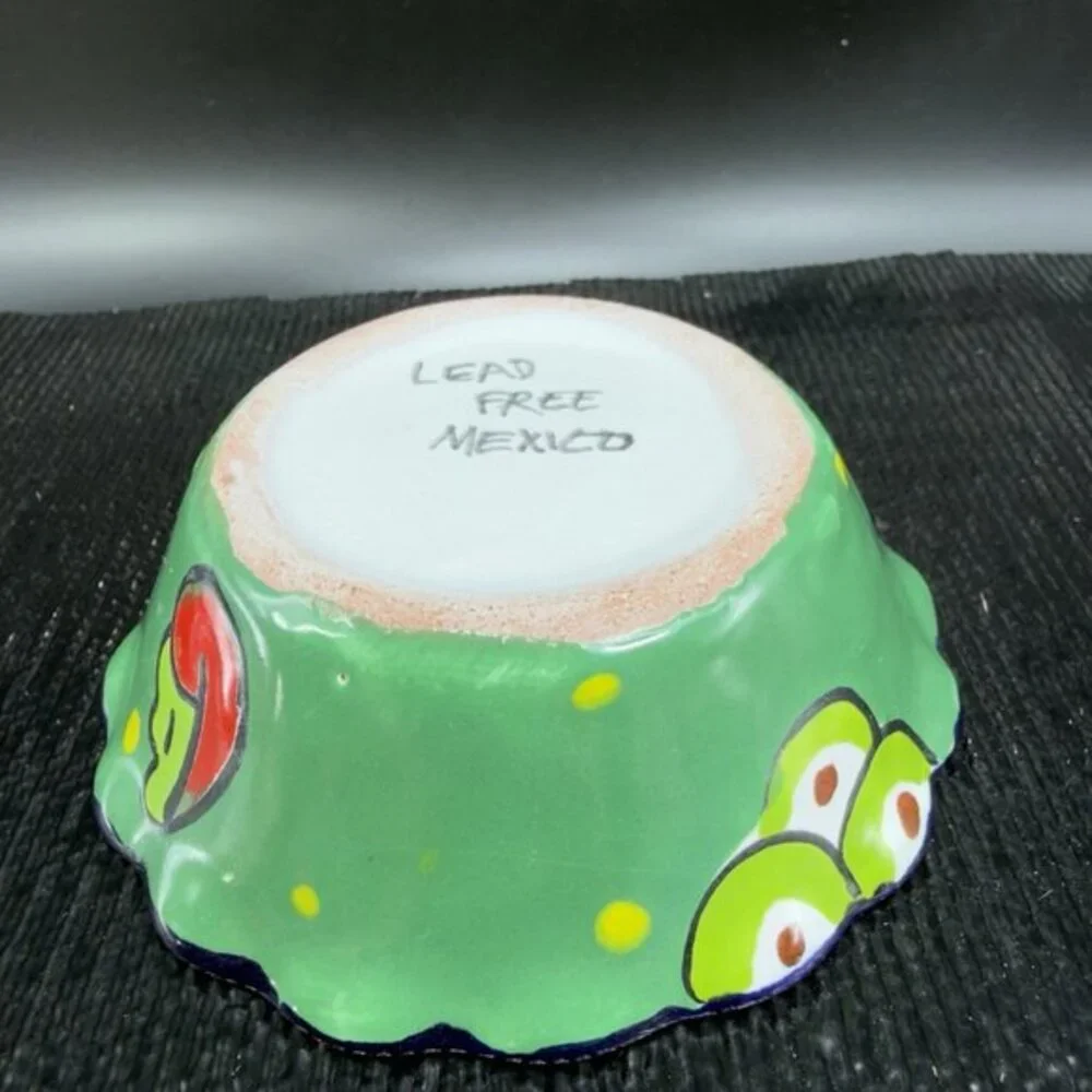 Vintage‎ Hand Made Mexico Pottery Talavera 4inch Dish Salsa Bowl Container Decor